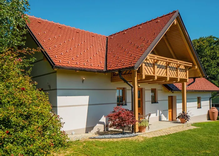 Stunning In Velika Nedelja